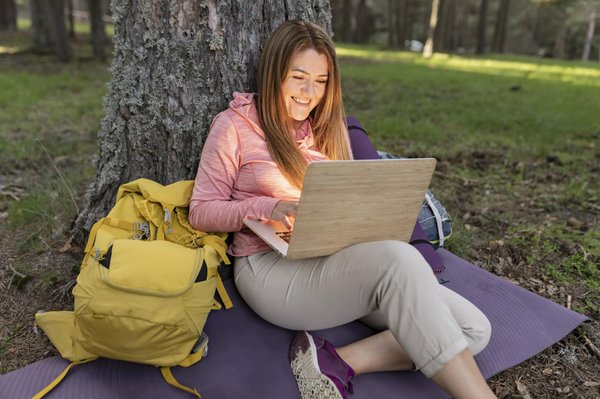 Comment organiser un camping à Hyeres?